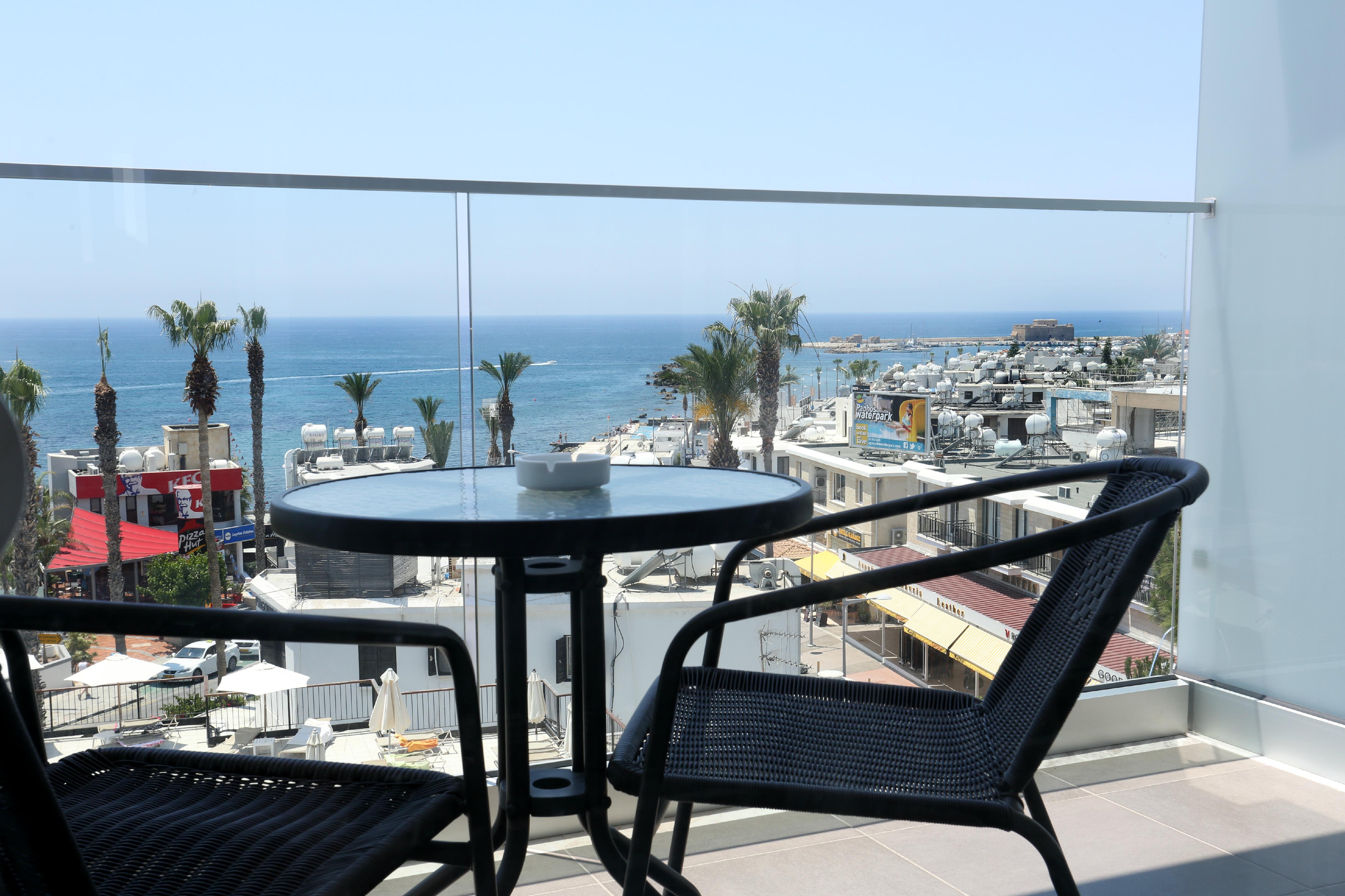 Dionysos Central Pafos Dış mekan fotoğraf