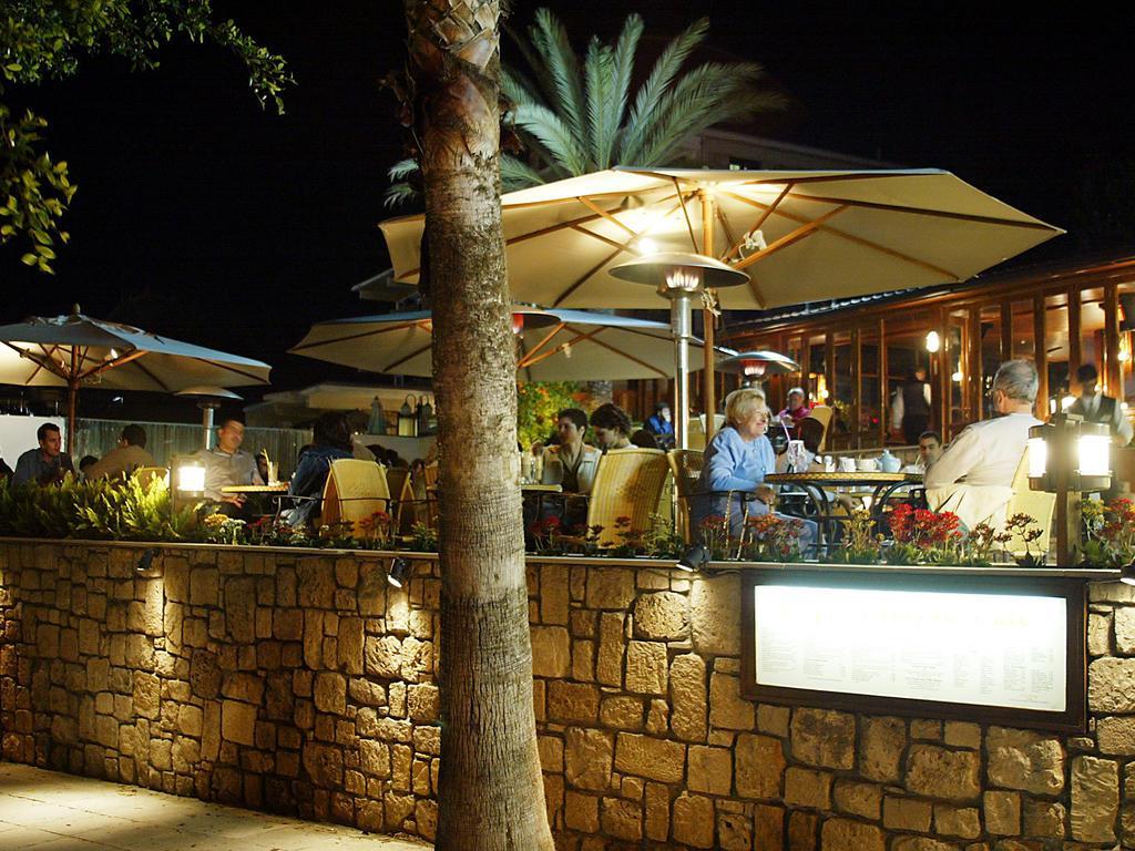 Dionysos Central Pafos Dış mekan fotoğraf