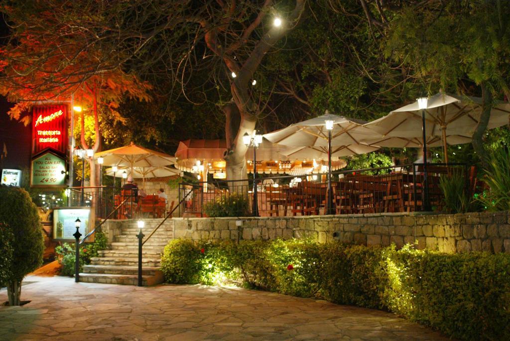 Dionysos Central Pafos Dış mekan fotoğraf