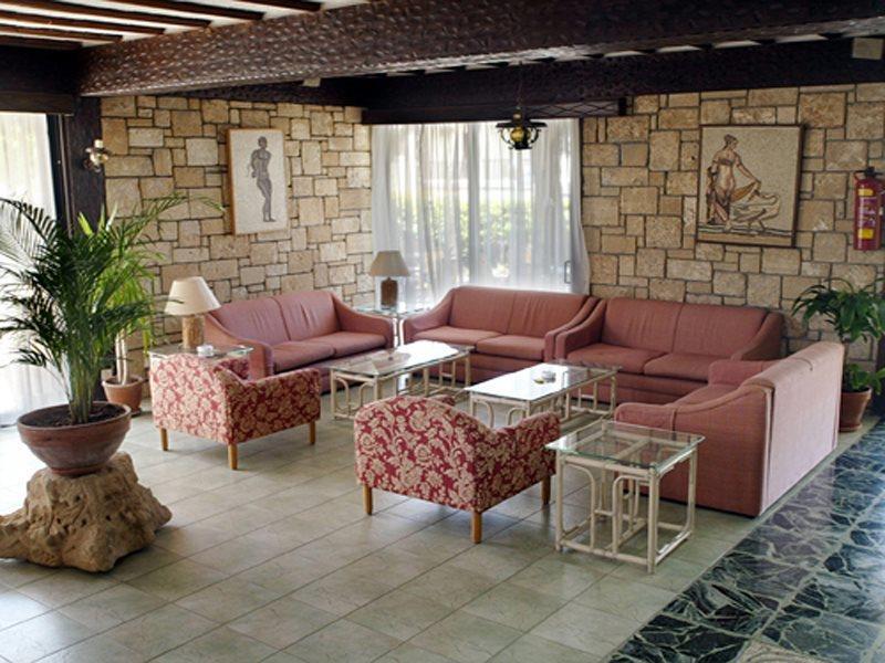 Dionysos Central Pafos Dış mekan fotoğraf